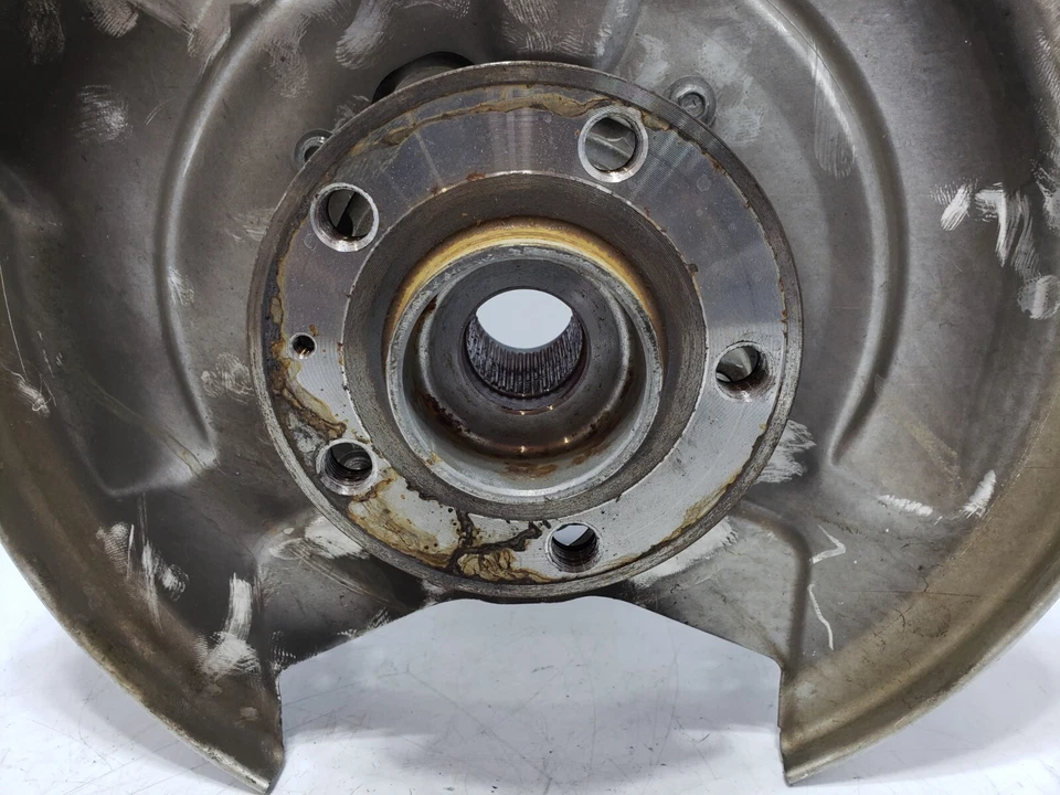 ✅ 19-24 OEM Volvo S60 V60 AWD trasero derecho pasajero lado eje nudillo buje Foto 2 de 4