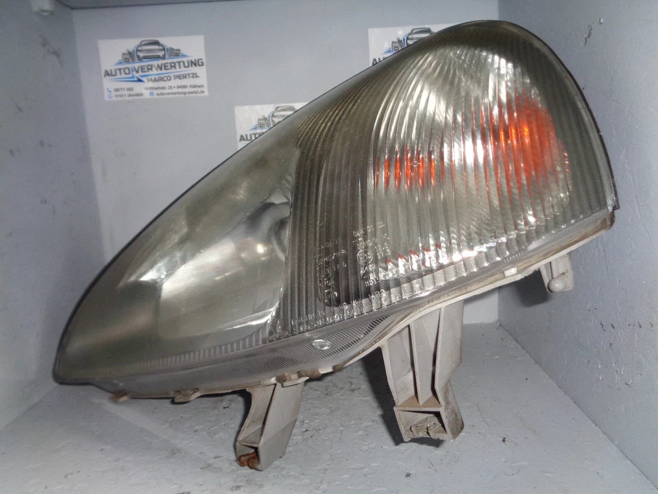 Daewoo Rezzo KLAU 2.0 Frontscheinwerfer rechts Daewoo 0301001121 0301001115 - Bild 2 von 4