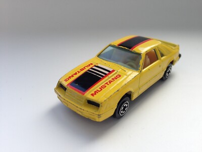 Yatming No. 1028 - Ford Mustang Pace Car in gelb -  1/64