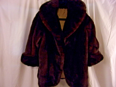 Beautiful Mahogany Female Genuine Mink Jacket with embroidered satin lining M/L