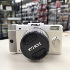 PENTAX Q mirrorless SLR Lens kit 311124