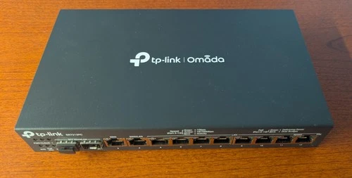 TP-Link ER7212PC Omada Router PoE Switch & Controller 3-in-1 Gigabit VPN Router