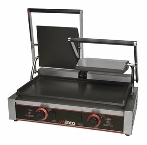 Winco ESG-2 Double Cast Iron Sandwich Press Grill w/ 19" x 9" Smooth Plates