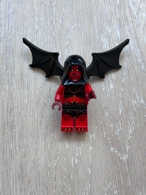 LEGO NEXO KNIGHTS: Ultimate Lavaria (70335)