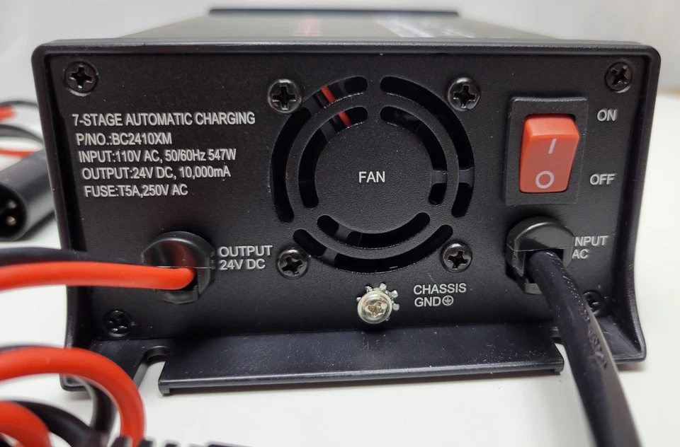 BC2410AL 24V 10A 7 Etapas AGM GEL SLA BANCO DE BATERÍA SOLAR INTELIGENTE Cargador Mantenedor Foto 3 de 4