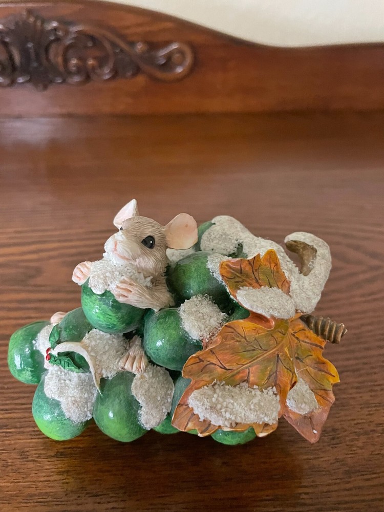 Charming Tails The Grape Escape #87186 Very Early & Very Rare - No Box