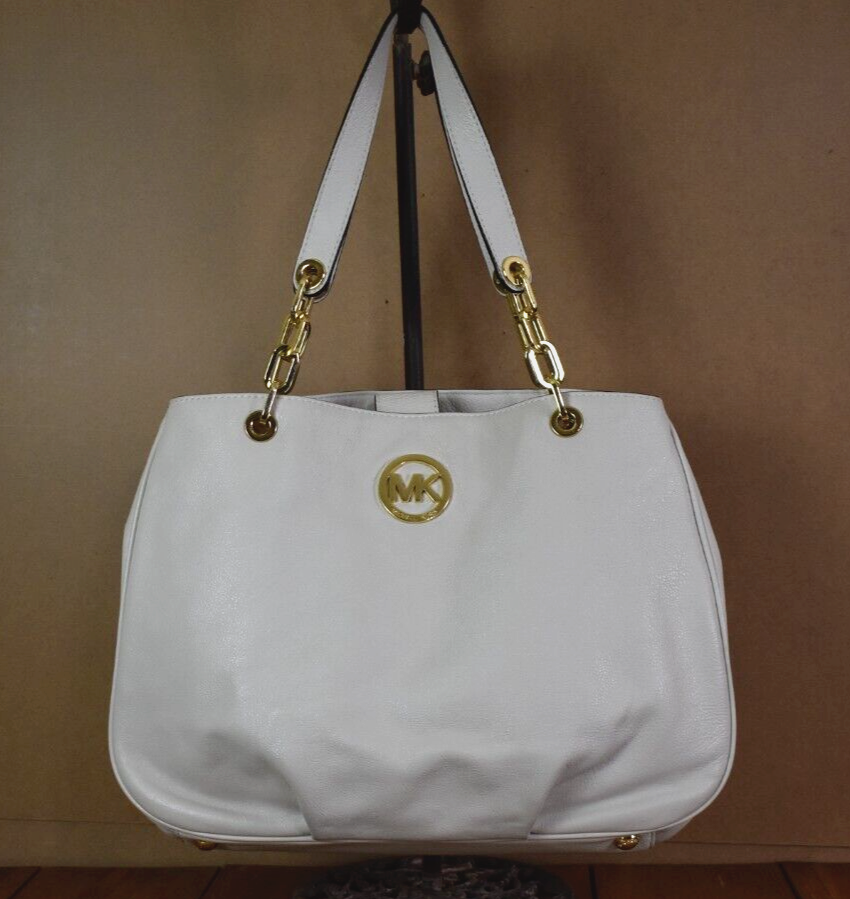 Michael Kors Women's Fulton Leather Vanilla White Gold Chain Hand