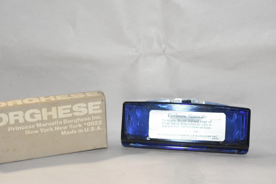 Vintage Borghese eyebrow naturale ~ Medium Brown - Image 3 of 4