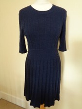 CHANEL NAVY BLUE KNITTED ALPACA AND WOOL MIX SHORT SLEEVE DRESS - SIZE 10 (38)