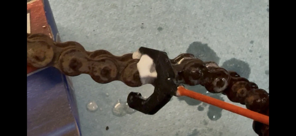 2x Herramienta de fijación aplicador de aceite lubricante de cadena para motocicleta Engrasador Lata de pulverización de cera Foto 3 de 4