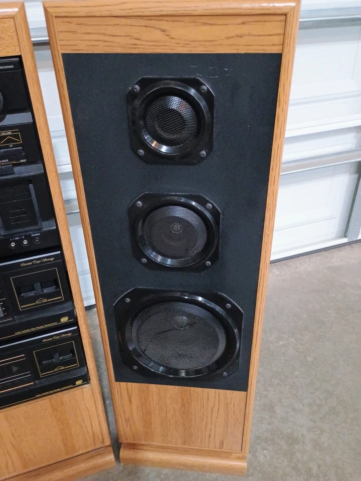 Vintage Sound design 63R63M Stereo W Speakers  *Read Description* - Image 3 of 4