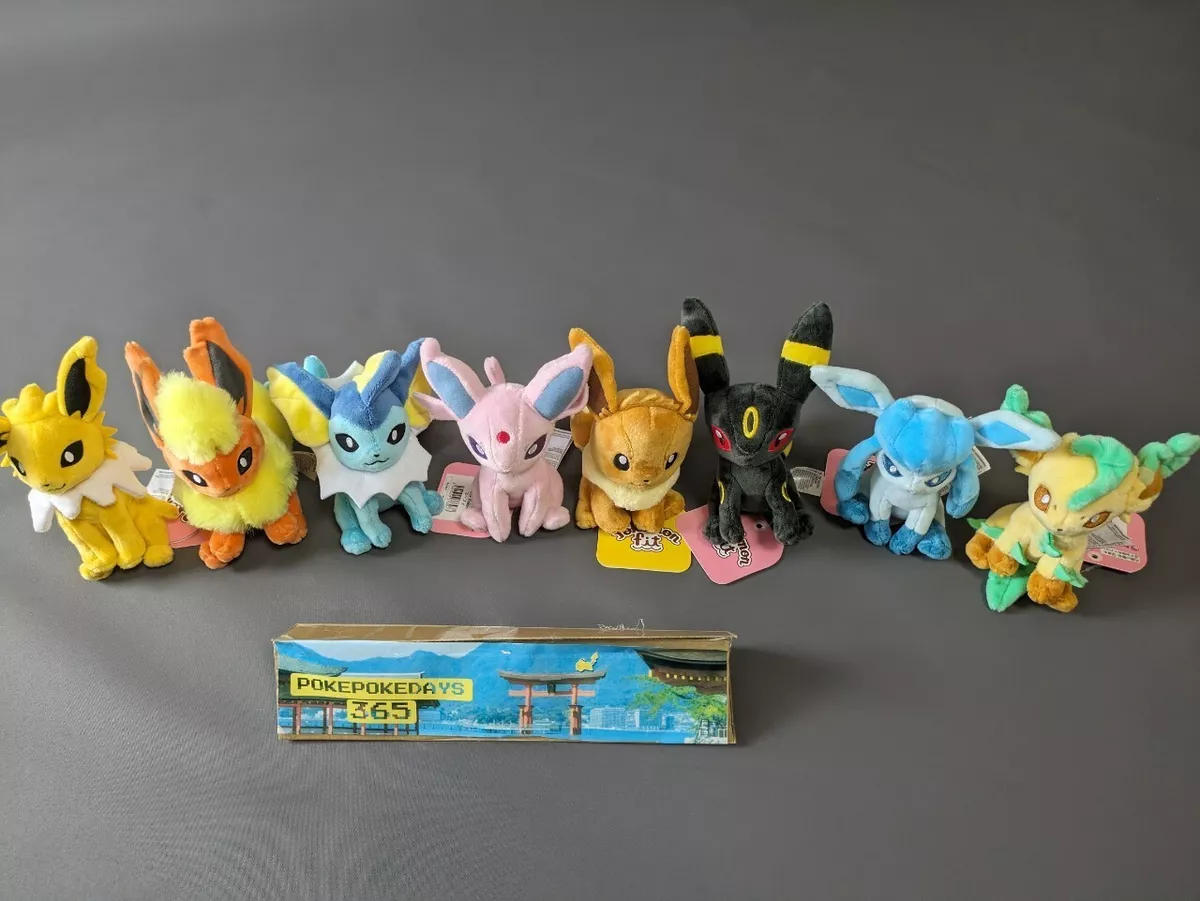 Pokemon Plush SITTING CUTIES Eevee Evolutions Stuffed Toy LOT 8