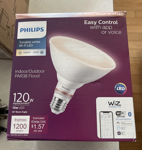 Philips Tunable White PAR38 120W Equivalent Dimmable Smart Wi-Fi Wiz Light - Picture 1 of 3