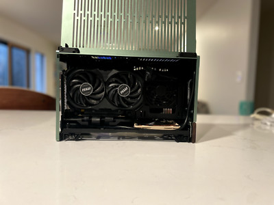 SFF gaming pc RTX 4060 32GB DDR5-6000 ram,1TB ssd Fractal design Terra jade case