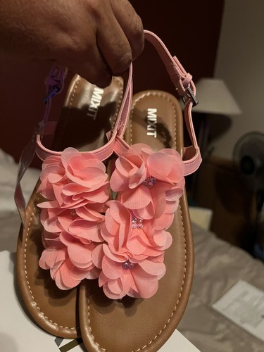 MIXIT Women's Flower Sandles NEW Blush Sizes 7.5, 9, 10, You Choose - Picture 7 of 7