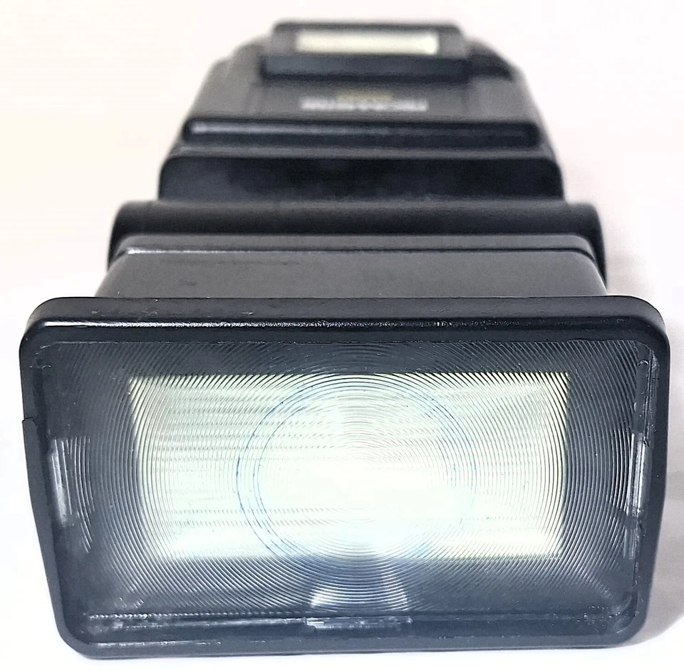 De colección ProMaster 5600 Soporte de Zapata Ajustable Flash Probado Foto 4 de 4