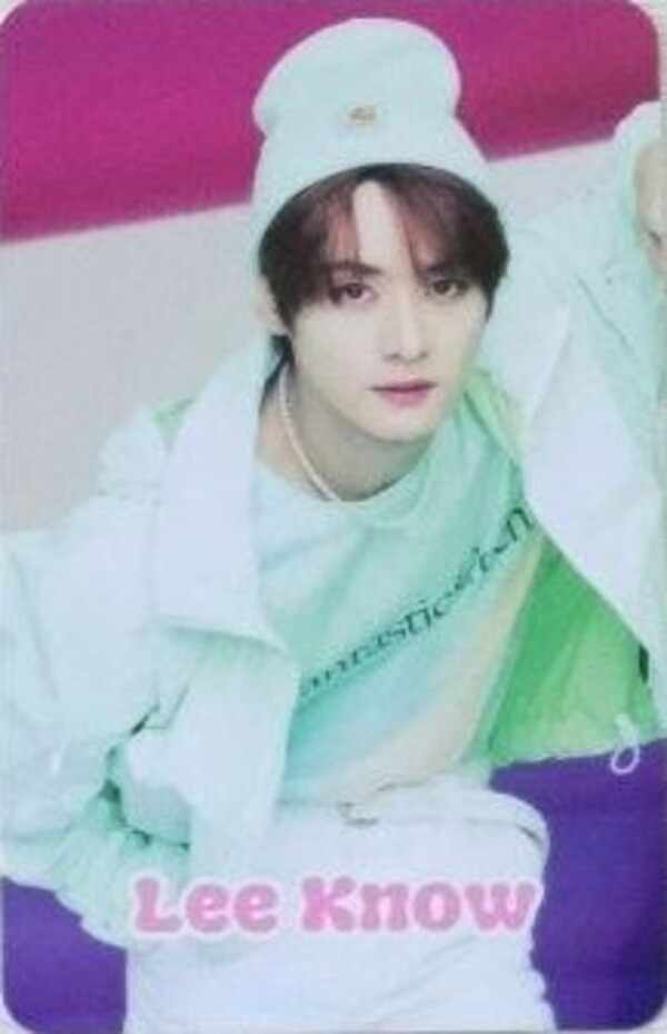 STRAY KIDS JAPAN SEASON'S GREETINGS 2024 Air-ful PHOTO CARD 4-cut