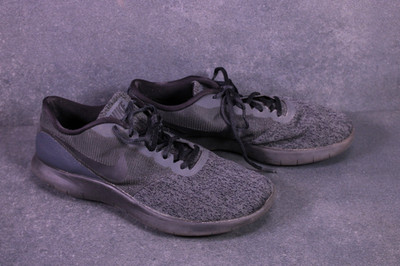 Nike Sneaker Flex Contact Herren Sportschuhe Gr. 44 Laufschuhe schwarz BS1001