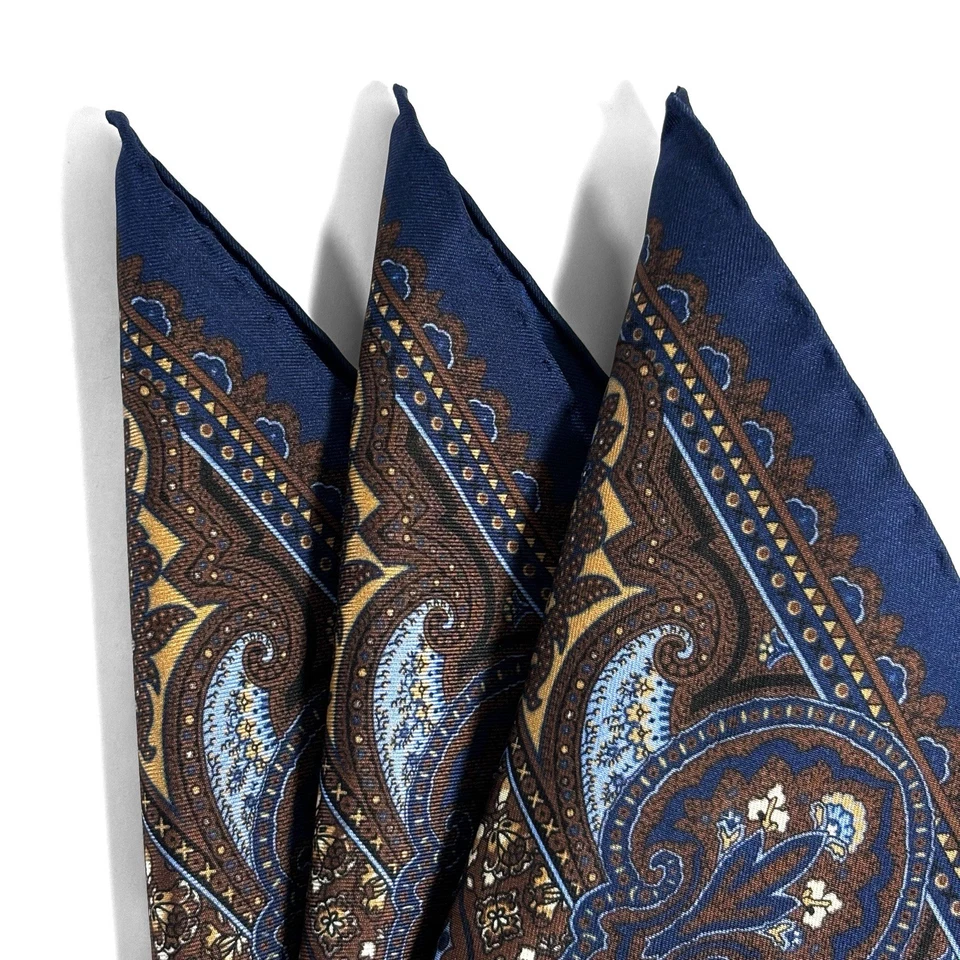 Cuadrado de Bolsillo Marrón y Azul Marino Geométrico Floral Antiguo Seda Loca (Enrollado a Mano) Foto 2 de 4