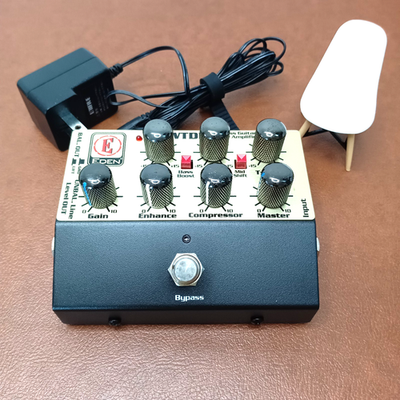 EDEN WTDI World Tour Bass Guitar Preamp Direct DI Box Pedal EQ