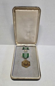 Vintage U.S. Army Commendation Medal ARCOM 3 Piece Presentation Set Volupté Case