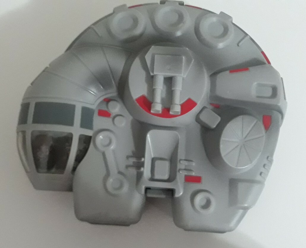10 Star Wars Mighty Beanz Millenium Falcon Case With 7 Figures 10 Star Wars Mighty Beanz Millenium Falcon Case With 7 Figures