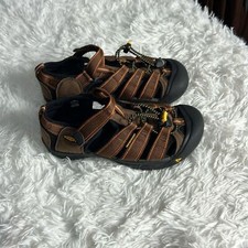 Keen Newport H2 Youth Waterproof Brown Hiking Sandals 5