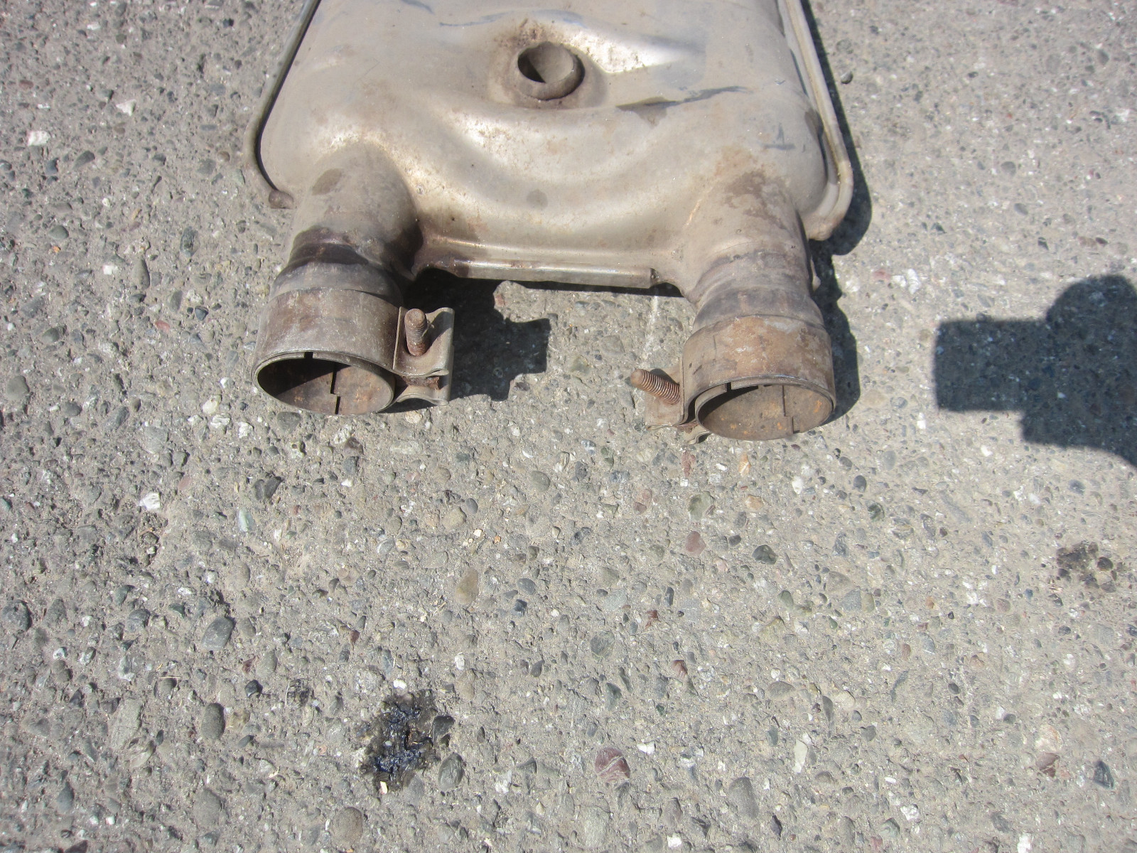 Maserati Spider / Coupe - Central Exhaust Muffler Resonator -  P/N 187826