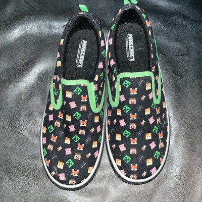 Boys Youth (Big Kids) Size 5 Minecraft Slip On Sneakers Tennis Shoes