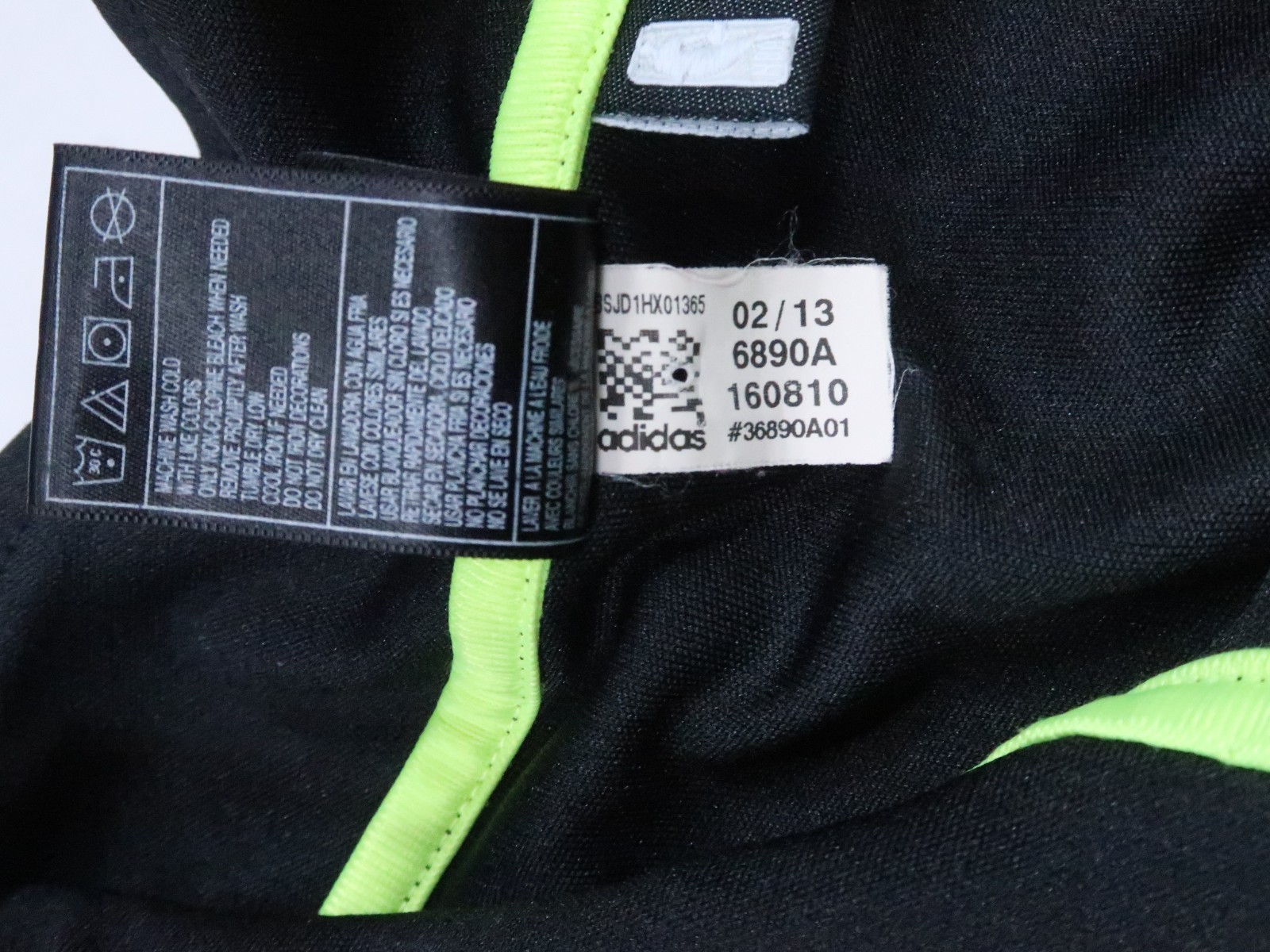 ADIDAS ORIGINAL VTG 2013 limited edition Miami Heat  NBA track jacket mens Small image 9