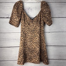 Alice + Olivia Size 6 Leopard Print Dress Puff Sleeve V-Neck Mini Animal Print