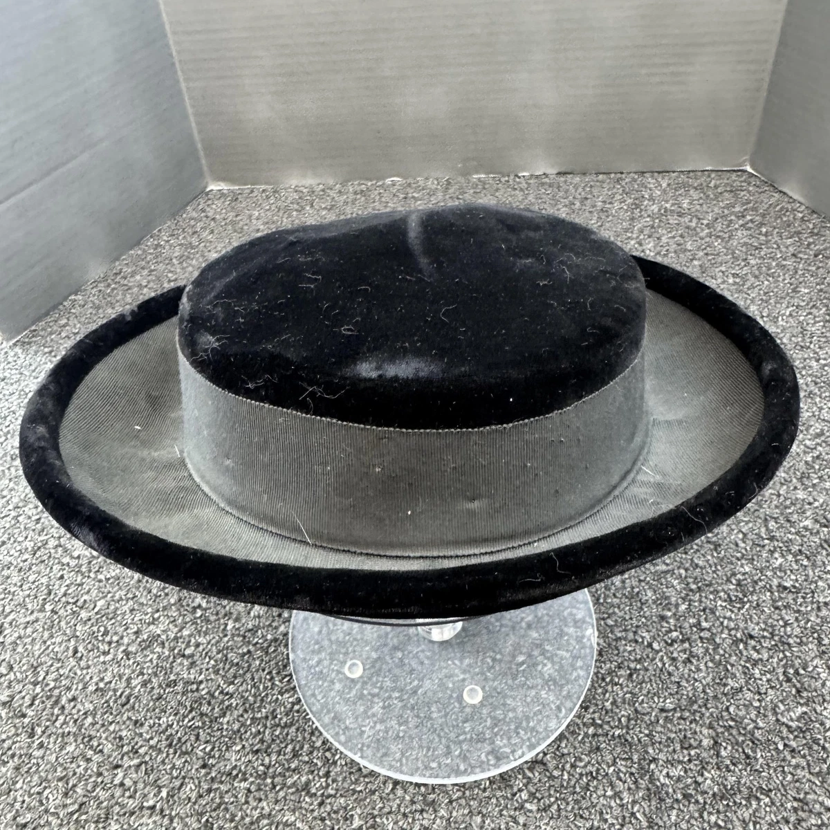 Vintage womans black cream hat union made in USA Kentucky Derby It main image 3