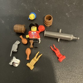 LEGO 6280 6291 Pirates Armada Flagship Sail Ship Minifigure 1996 2001 AUTHENTIC