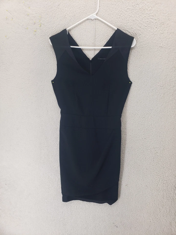 Vestido de mujer IKKS para mujer 36 negro sin mangas cuello en V funda pequeño vestido negro 4-6 Foto 2 de 4