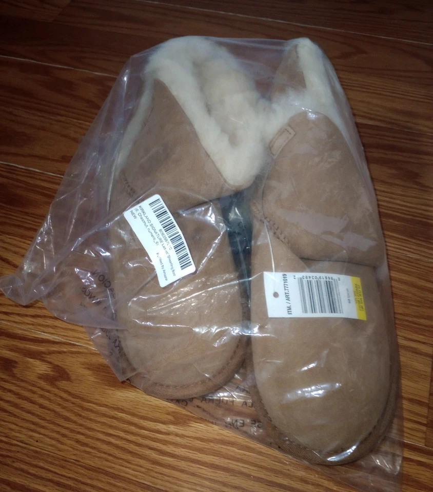 Botas de piel de oveja Kirkland Signature para mujer nuevas sin caja - castaño, talla 6 Foto 3 de 4