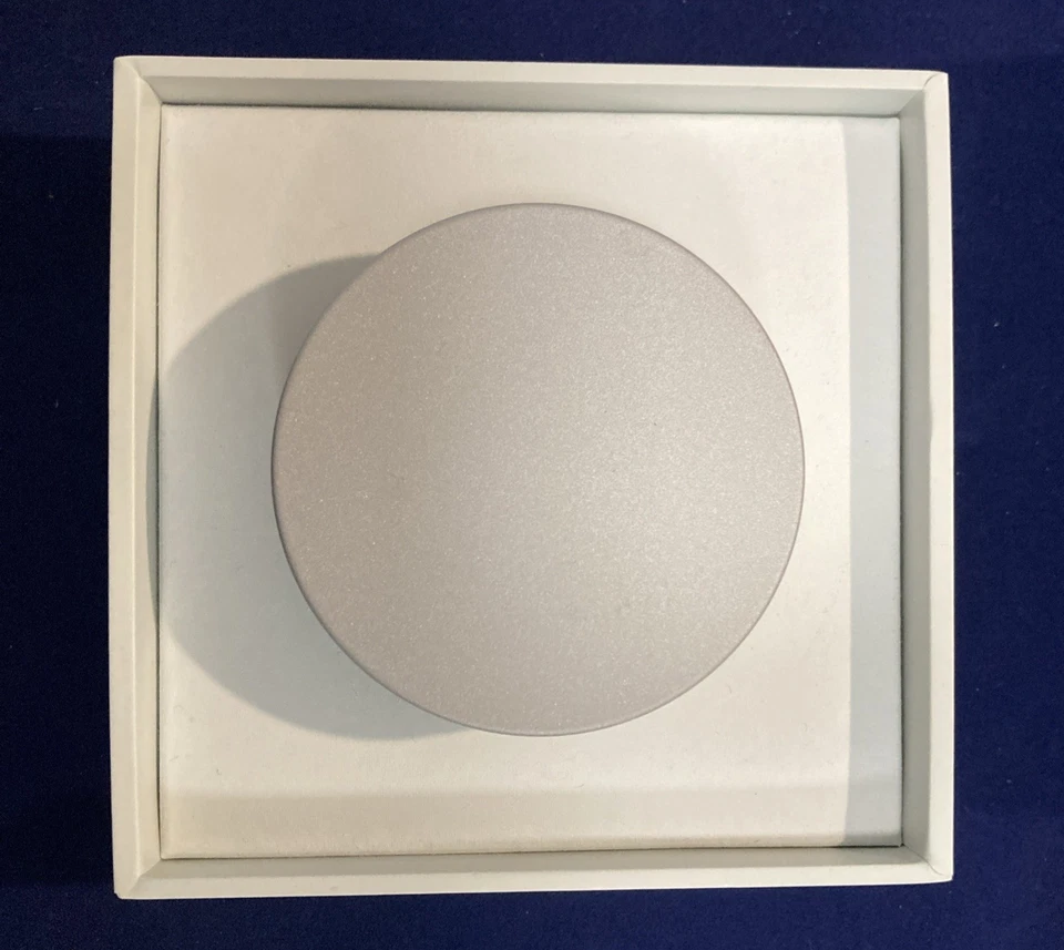 Microsoft 3D Mouse Surface Dial with Programmable Buttons in Silver - 2WS-00001 - Image 4 of 4