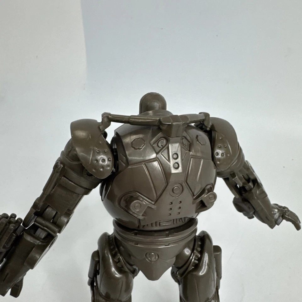 Figura de acción Iron Monger 2008 Iron Monger roja de 6" de la película Toybiz de Marvel Legends Foto 4 de 4