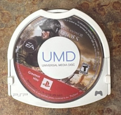 Medal of Honor Heroes Greatest Hits Sony PSP 2006 Game Disc Only Free Shipping