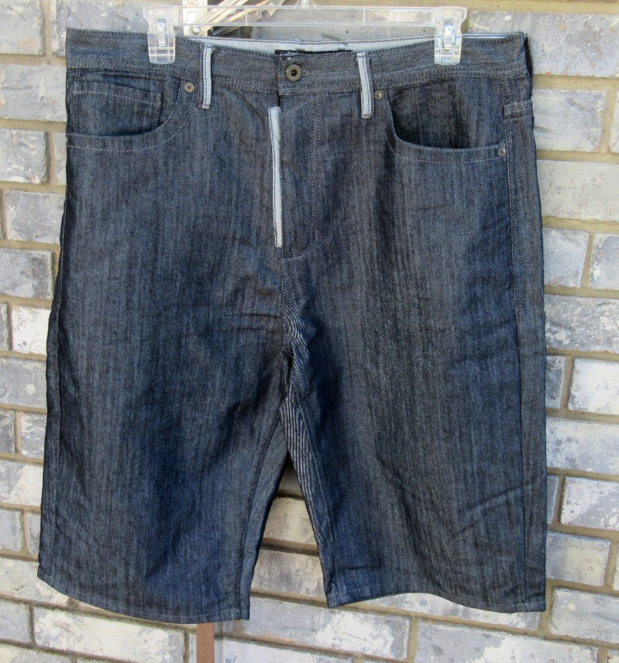 Vintage Size 38 baggy  (42 waist) Sean John Mens Shorts Blue Denim