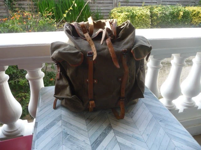 Sac à Dos Pour Randonnée En Montagne | Photo Premium