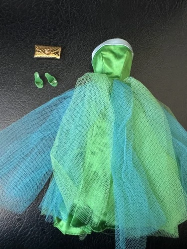 Vintage "Barbie" #951 Senior Prom Ball Gown Set, Complete