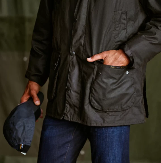 BIG SALE- Olive ~ Barbour Men's Classic BEDALE Waxed Jacket MSRP$495 - Image 4 of 4