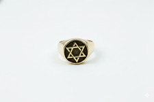 Magen David Engraved Signet Ring Stunning Star of David Design