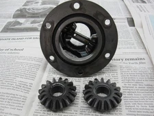 SBA326110490 FORD/ NEW HOLLAND 1210 FWD DIFFERENTIAL HOUSING w/Gears