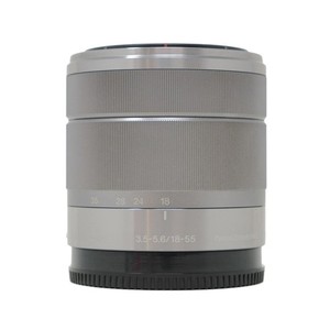 Used Sony E 18-55mm F3.5-5.6 OSS lens (Hood SH44297)