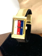 Gucci Women's Watch YA147410 G-Frame Gold Rectangular Dial Swiss Quartz Steel