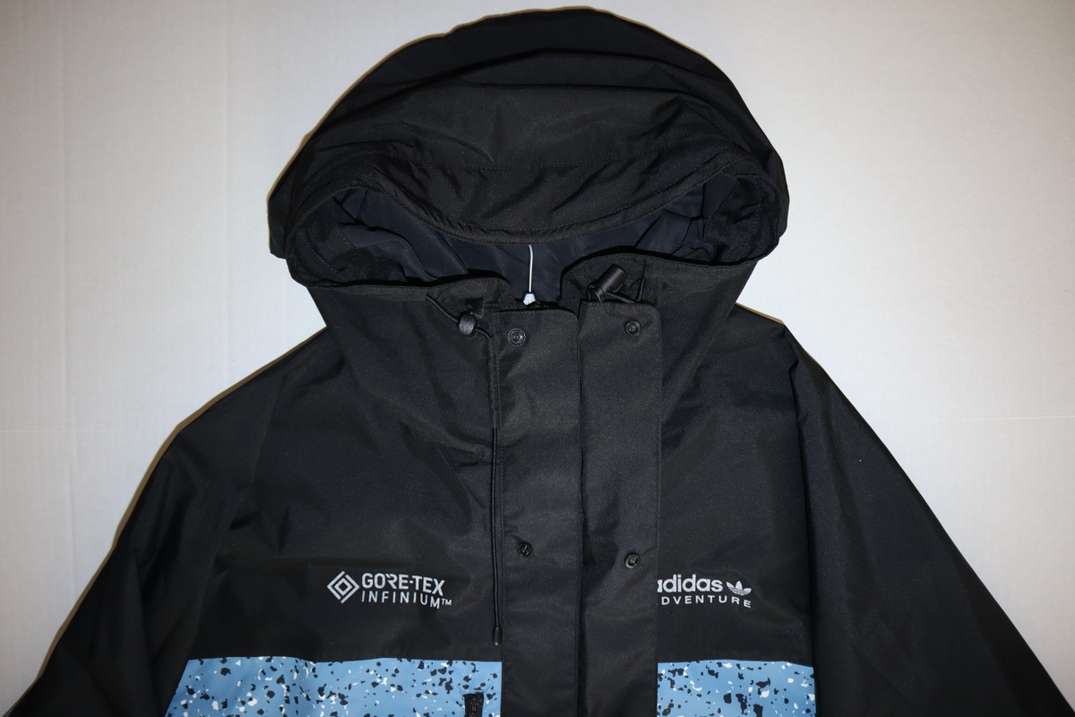 Adidas HK5019 Men Sz M Multi Adventure Winter Allover Print