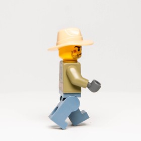 LEGO City Male Volcano Explorer Minifigure, Tan Fedora (cty0684) Scar