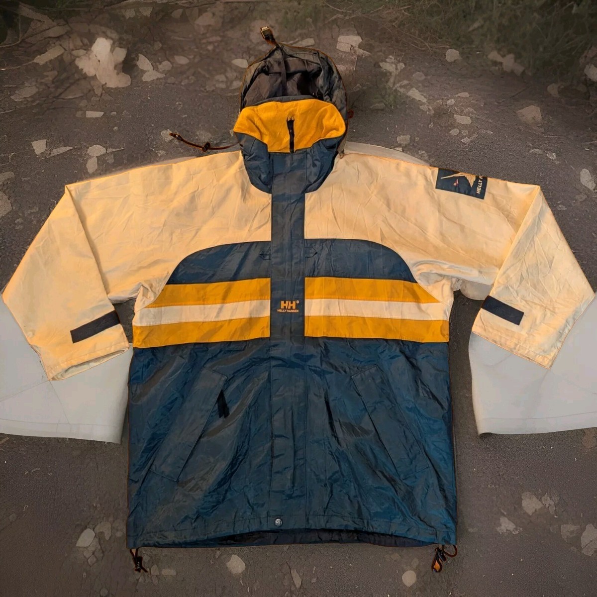 Helly Hansen Vintage 90s White Navy Yellow Waterproof Coat Jacket Medium