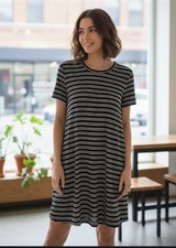 Ladies American Eagle Outfitters Jersey Knit Dress - Size Small - EUC